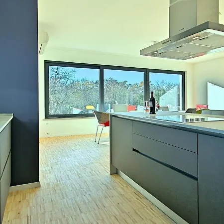 Lush In Belavici With Pool & High-end Kitchen Villa